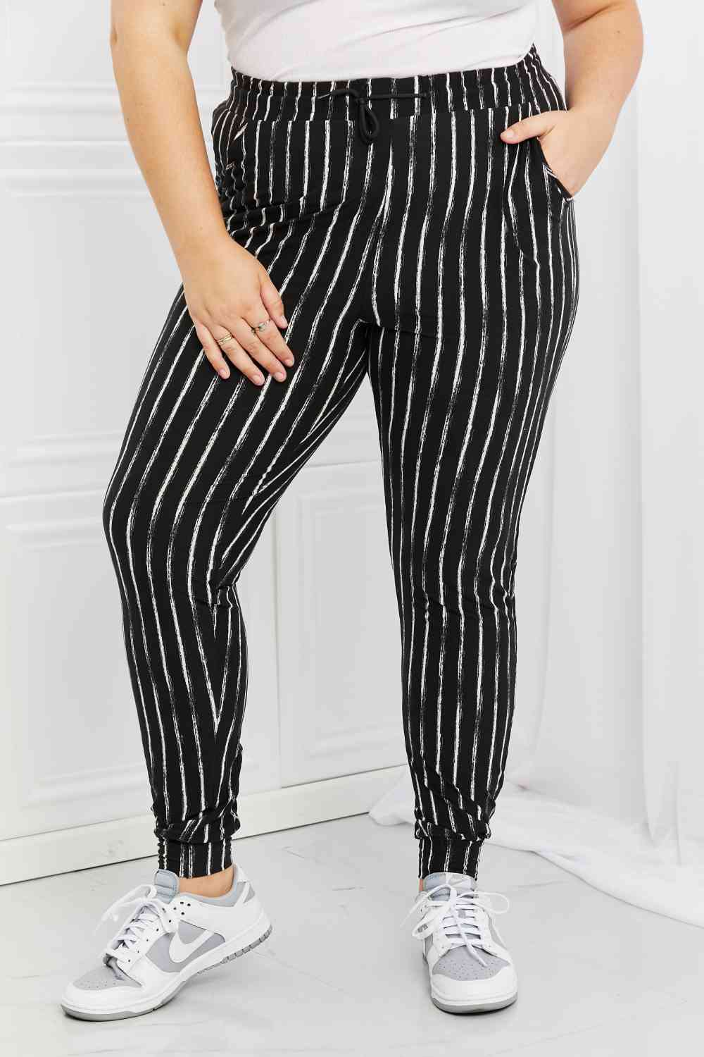 Leggings Depot Stay In Full Size Joggers elegancydose